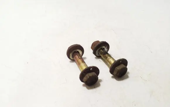 Nissan X-Trail T30 Rear suspension camber bolt 