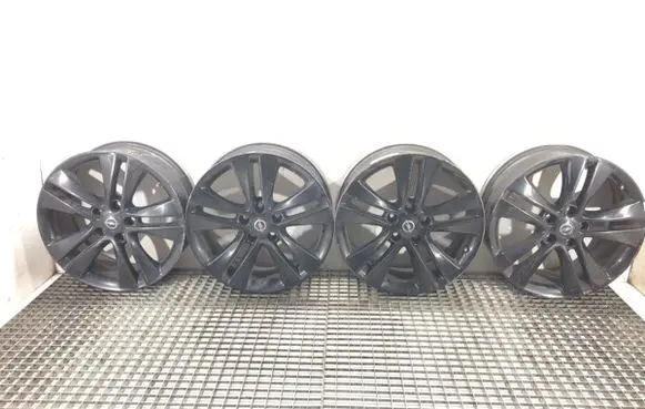 R18 alloy rim