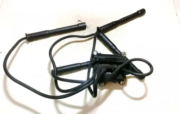 Renault Modus High voltage ignition coil dmb903 p23816 dmb903p23816