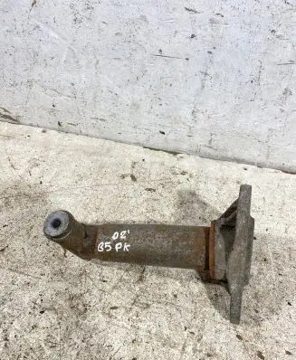 Volkswagen PASSAT B5 Front bumper shock/impact absorber 