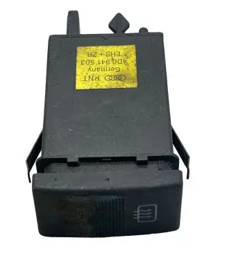 Volkswagen Golf IV Windscreen/window heater switch 4D0941503