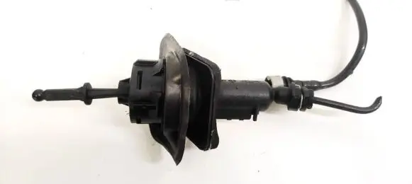 Clutch master cylinder