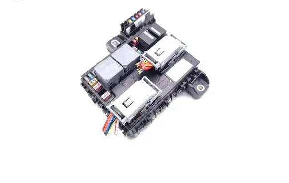Jaguar I-Pace Fuse module M9D314N030AB