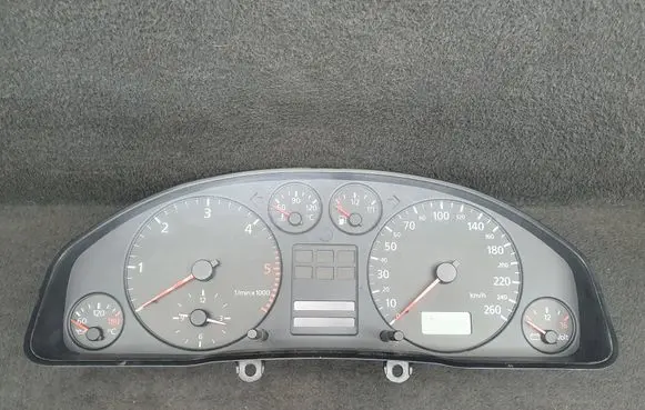 Audi A6 S6 C5 4B Speedometer (instrument cluster) 4B0919860E