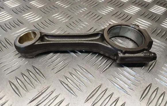 Volkswagen Touran II Connecting rod/conrod 038J