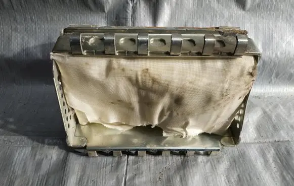 Honda FR-V Passenger airbag