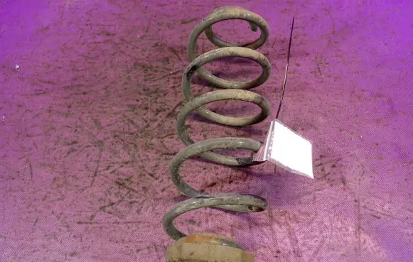 Audi A4 S4 B8 8K Rear coil spring