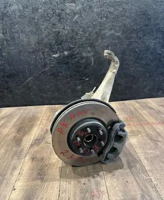 Nissan Navara D23 Front wheel hub