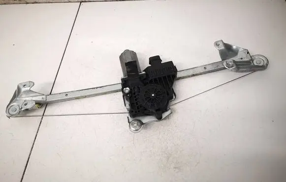 Opel Zafira B Sliding door window regulator with motor