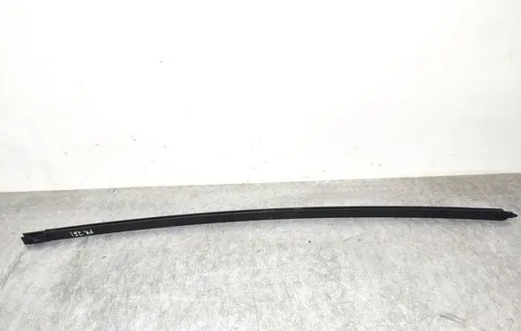 Renault Trafic III (X82) Other front door trim element