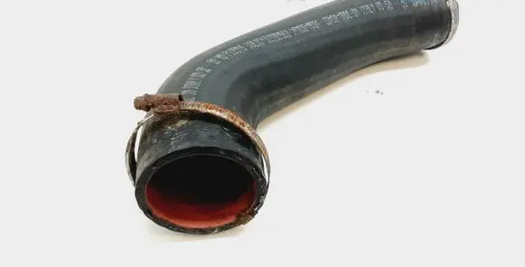 Volvo XC60 Intercooler hose/pipe 32338560