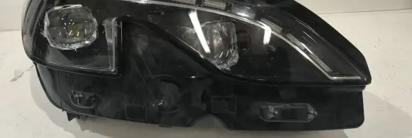 Peugeot 3008 II Headlight/headlamp 9826572680 89911449