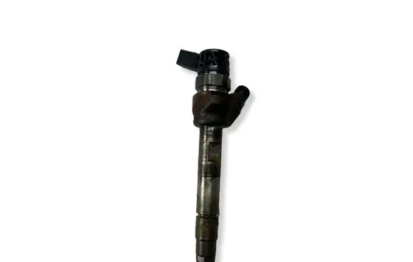 BMW X4 F26 Fuel injector 8514148