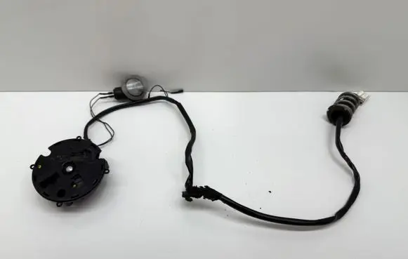 Toyota Verso Front door wing mirror part 