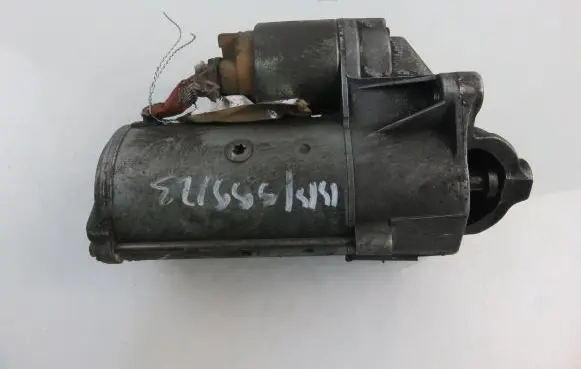 Renault Megane II Starter motor 8200075362B D7R49
