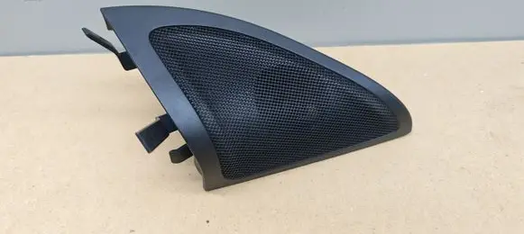 Mercedes-Benz A W176 Front door high frequency speaker A1767200211