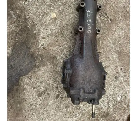 Subaru Outback Rear axle beam with reductor 
