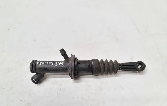 Renault Megane II Clutch master cylinder 8200161770