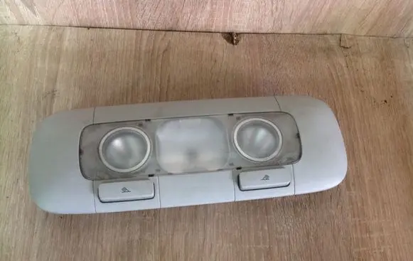 Volkswagen Golf V Rear seat light 1K0947291
