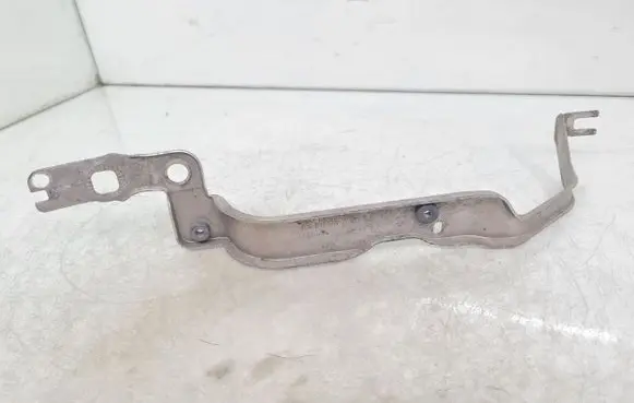 Audi A6 S6 C7 4G Fender mounting bracket 4G0807591B
