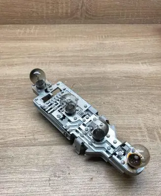 BMW 3 E46 Tail light bulb cover holder 6918927