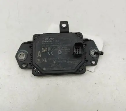 Toyota Yaris Cross Blind spot module 882100D010 A2C761250100