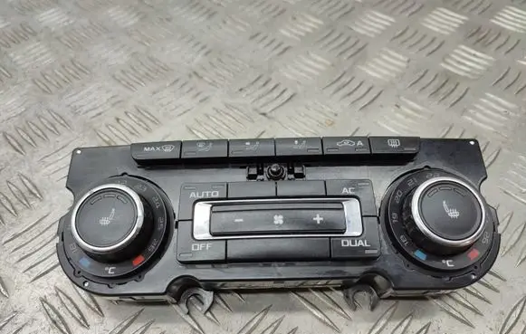 Skoda Yeti (5L) Climate control unit 3T0907044BL