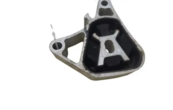 Mercedes-Benz A W176 Engine mount bracket A2462400809