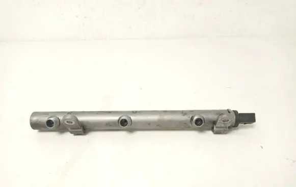 Fuel main line pipe