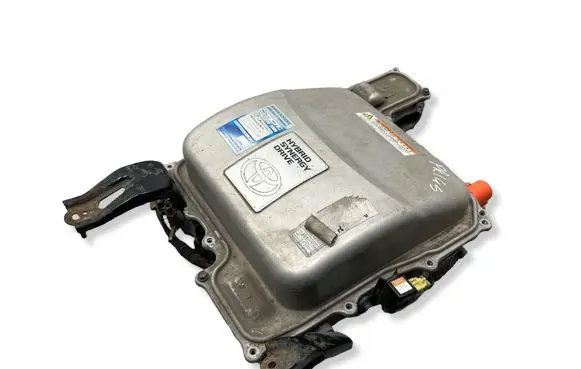Toyota Prius (XW20) Voltage converter inverter G920047121