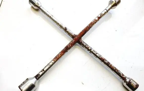 Ford Galaxy Wheel nut wrench 