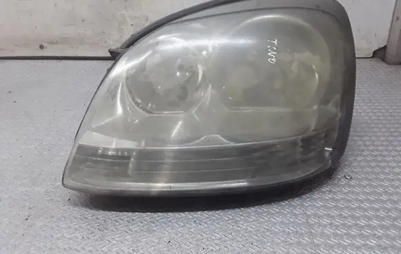 Nissan Almera Tino Headlight/headlamp