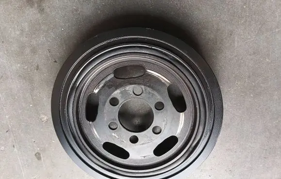 Land Rover Range Rover L405 Crankshaft pulley 4R8Q6B319BA