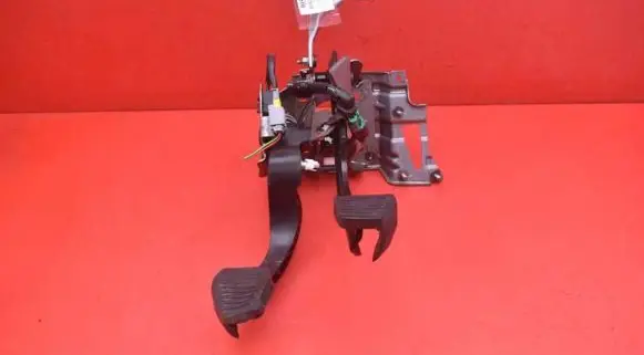 Citroen C4 II Accelerator throttle pedal