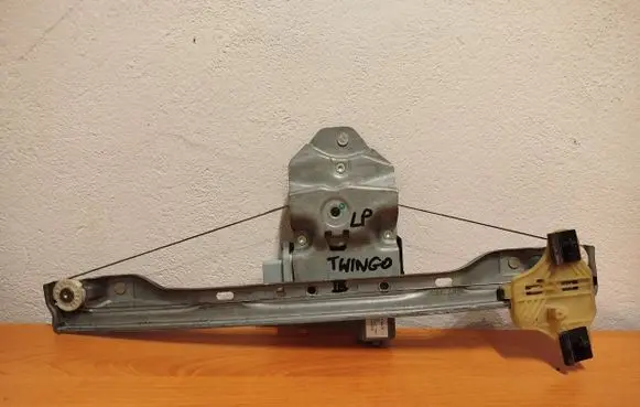 Renault Twingo III Front door window regulator with motor 128001492 03699261 1280149206A