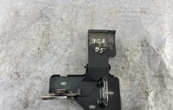 Seat Ibiza III (6L) Engine bonnet/hood lock/latch loop/hook 6L0823480