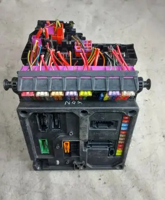 Volkswagen Sharan Fuse module 7M3962258AH