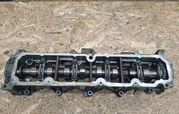 Peugeot 508 Camshaft 9684569080