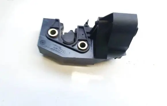 Audi A6 S6 C5 4B Seat back rest lock catch 