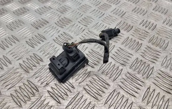 Volkswagen Phaeton Air quality sensor 4B0907659B