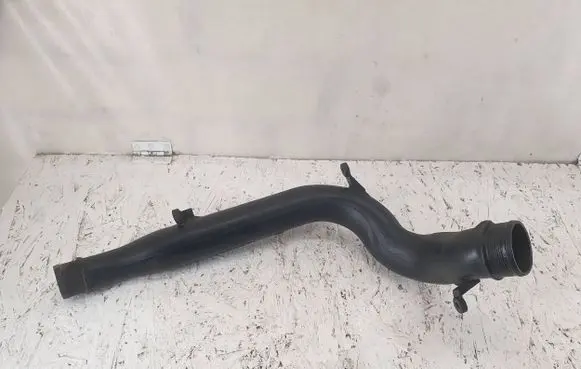 Volvo V70 Intercooler hose/pipe 8624887