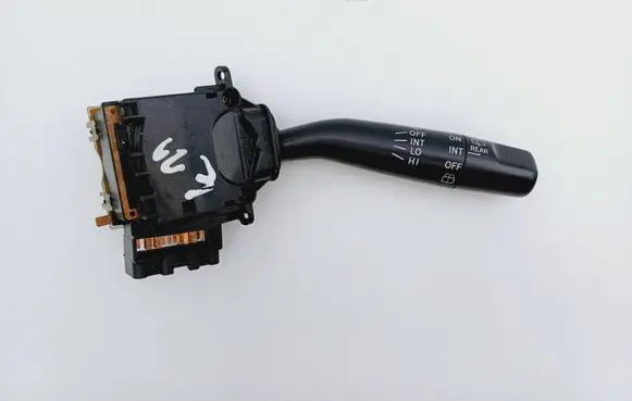 Toyota Avensis T220 Wiper control stalk 17A164