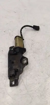 BMW 7 E65 E66 Tailgate/trunk/boot lock/catch/latch 7014872