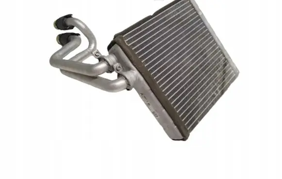 Volkswagen Polo VI Coolant radiator FS428001
