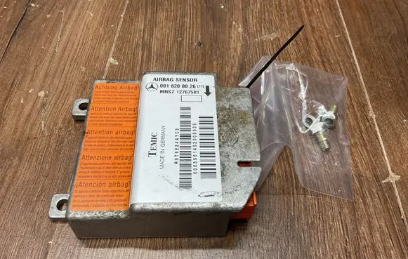 Mercedes-Benz SL R129 Airbag control unit/module 0018200026