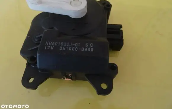 Mazda 3 I Air flap motor/actuator 861000-0980 8610000980 HB601B32J-01
