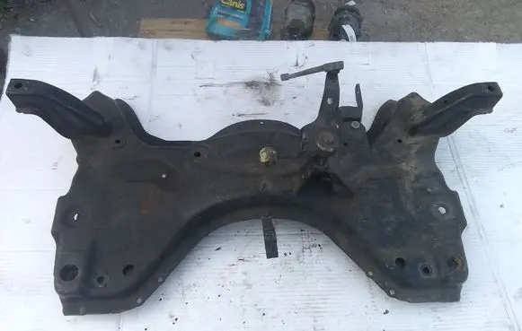 Peugeot 206 Front subframe