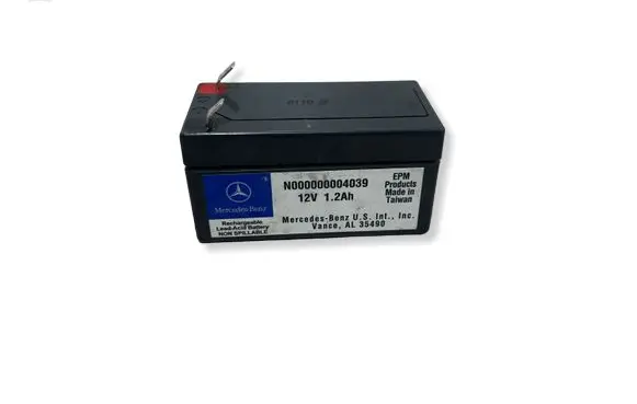 Mercedes-Benz ML W164 Car battery N000000004039
