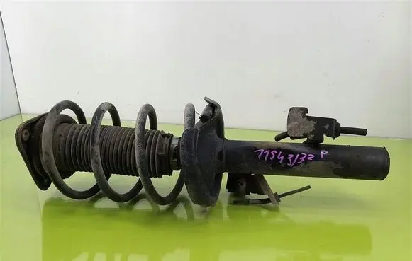 Ford Focus Front shock absorber with coil spring