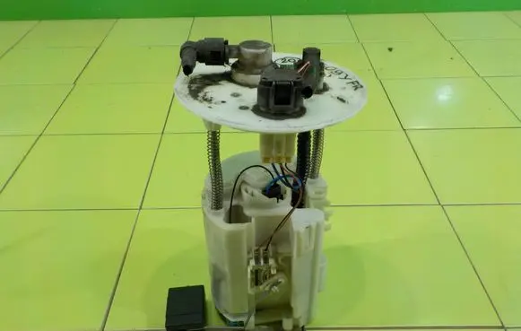 Toyota Prius (XW20) In-tank fuel pump 7702047041